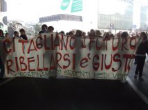 Padova, un corteo chiude le mobilitazioni contro Expo-Scuola